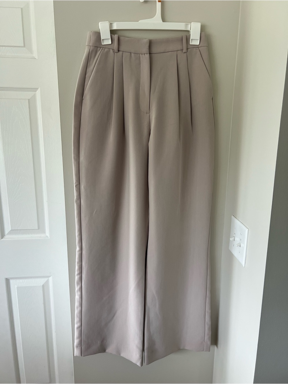 Abercrombie & Fitch Light Mauve High-Waist Trousers
